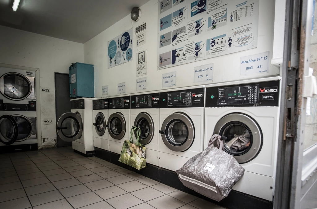 Washing machine appliance in laundry